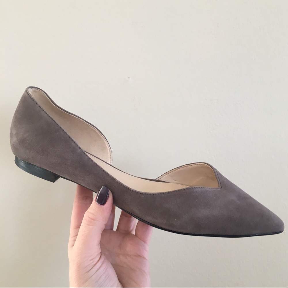 NWOT Marc Fisher Taupe Pointed Toe Flats